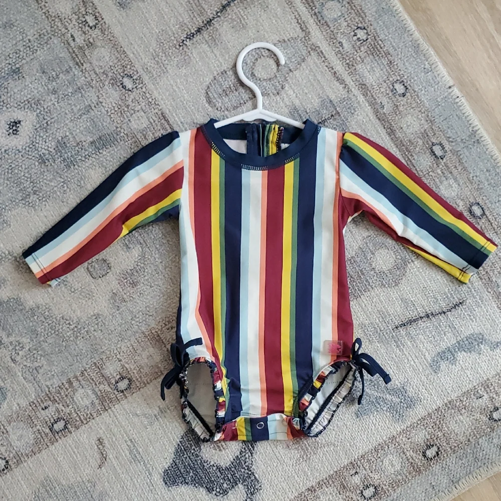 Ruffle Butts Baby Girl Long Sleeve Swimsuit Rashguard Sz6-12m